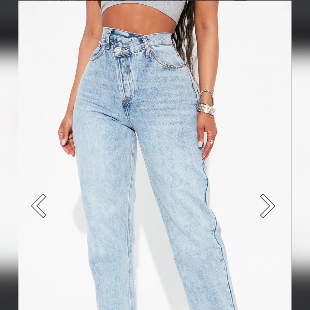 Fashion Nova Tall Crossover Straight Leg Jeans size 9  /  30x35 - Picture 8 of 16